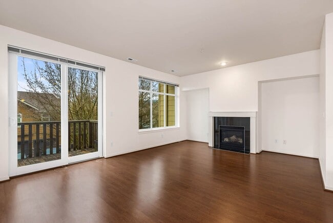 93 Cougar Ridge Rd NW in Issaquah, WA - Building Photo - Building Photo