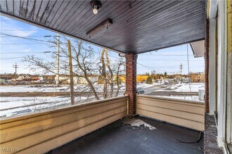 54 W Grace St in Bedford, OH - Building Photo - Building Photo