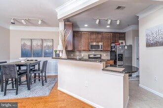 503 Sunset View Terrace SE in Leesburg, VA - Building Photo - Building Photo