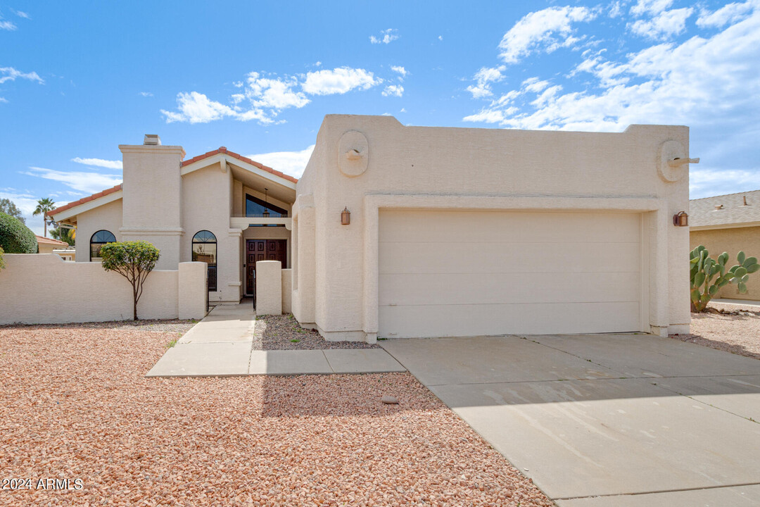 25645 S Brentwood Dr in Sun Lakes, AZ - Foto de edificio