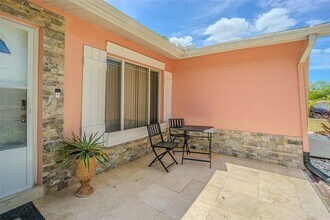 8024 Las Cruces Ct in Port Richey, FL - Building Photo - Building Photo