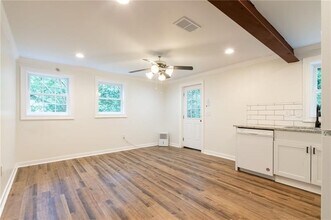 4932 Rock Haven Dr SW in Lilburn, GA - Building Photo - Building Photo