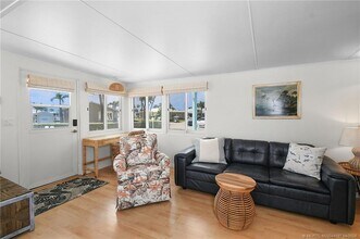 10725 S Ocean Dr in Jensen Beach, FL - Building Photo - Building Photo