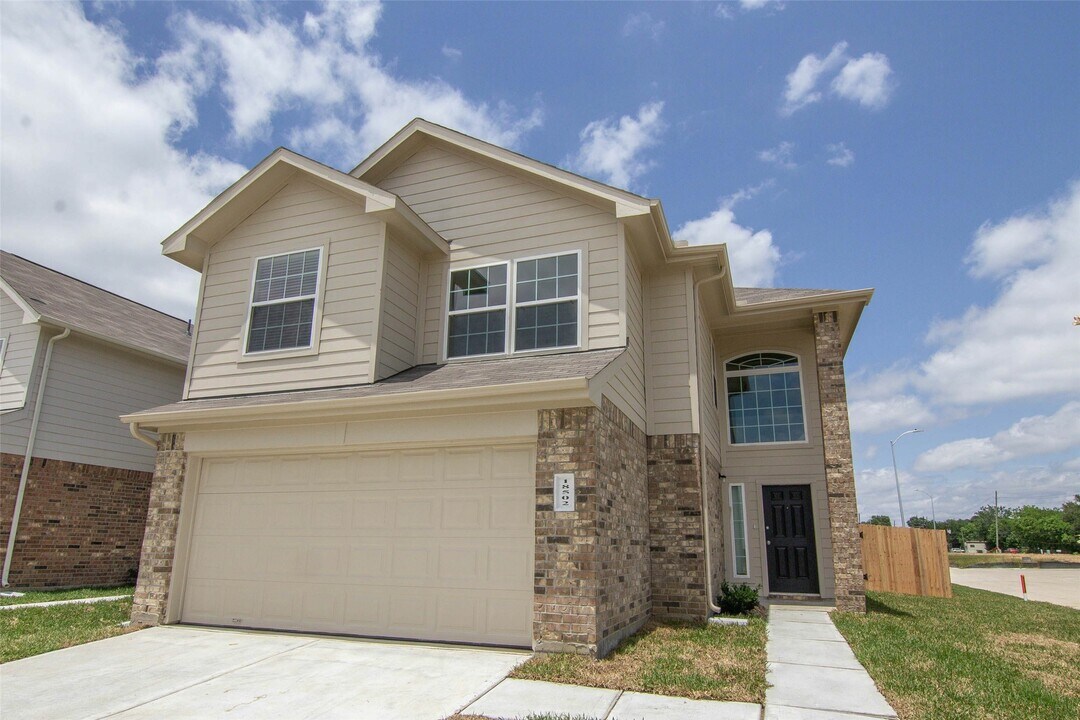 18502 Rock Flats Ravine Dr in Katy, TX - Foto de edificio