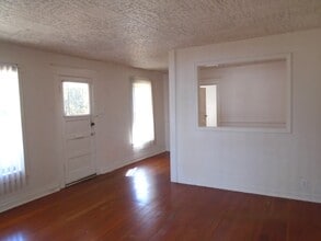 435 Wilson St S in Salem, OR - Building Photo - Building Photo
