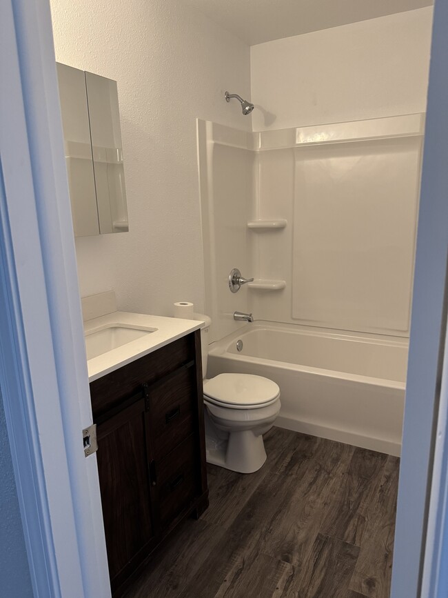 935 Black Blvd in Lander, WY - Building Photo - Building Photo