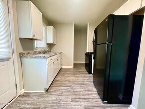 5401 Ailanthus Trail in Louisville, KY - Building Photo - Building Photo