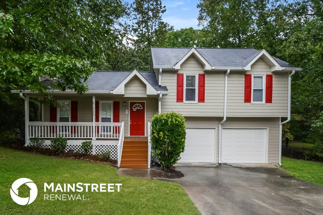 3689 Winding Trail Dr in Douglasville, GA - Building Photo