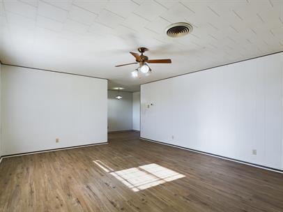 167 Northwest Dr in Fredericksburg, TX - Building Photo - Building Photo