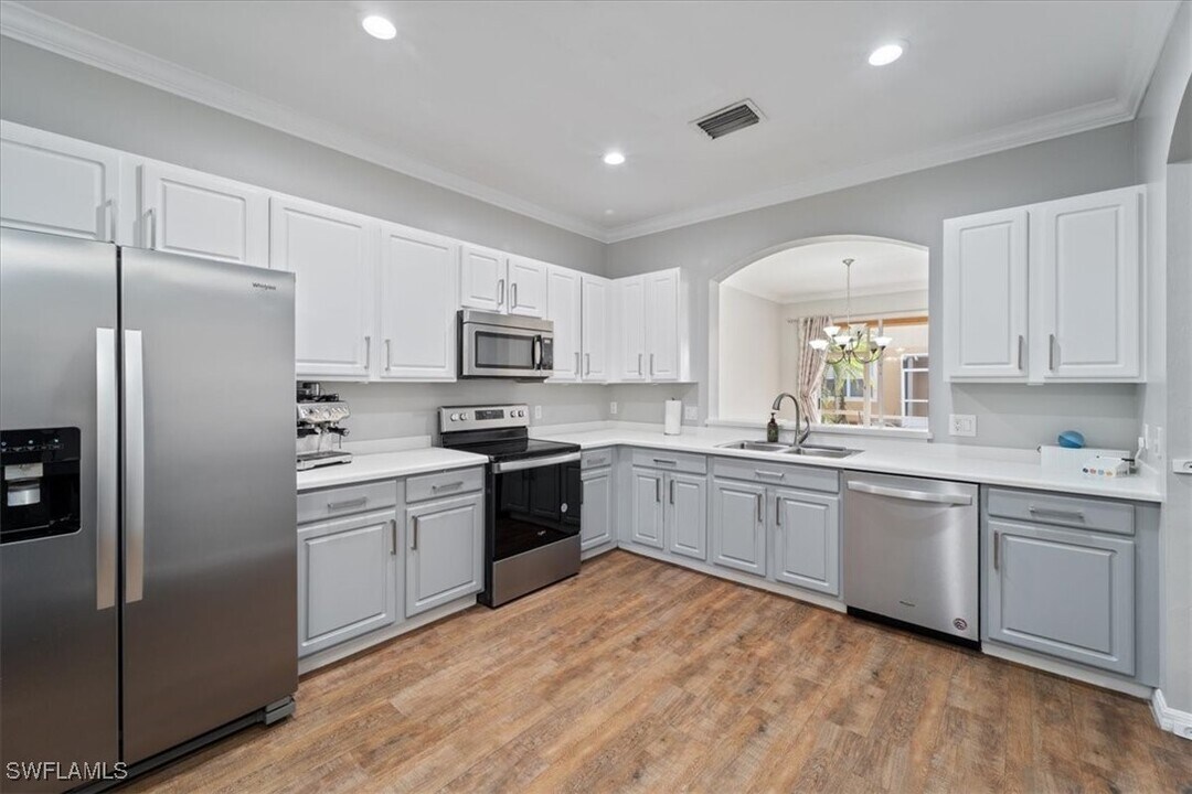 9712 Foxhall Way in Estero, FL - Building Photo