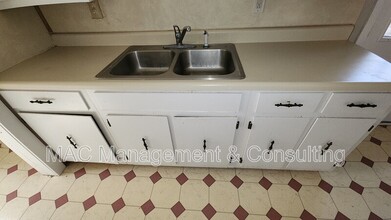 311 S Mark Twain St in Gainesboro, TN - Building Photo - Building Photo