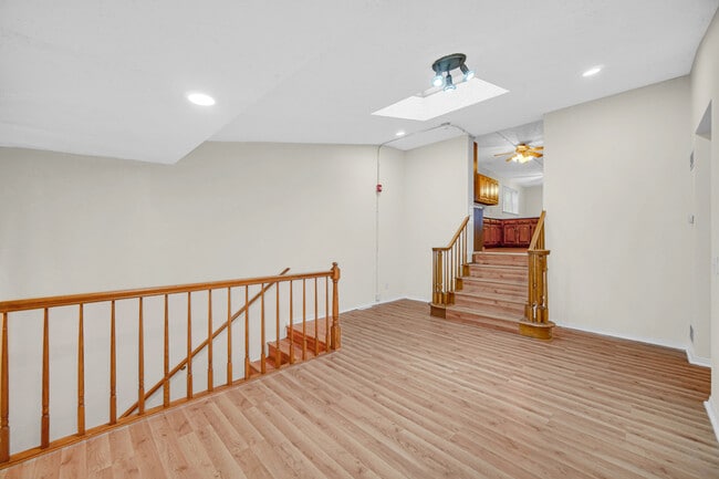 2571 E Lincoln Hwy in New Lenox, IL - Building Photo - Building Photo