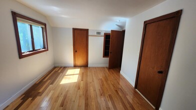 179 Mount Sinai Coram Rd, Unit 1 in Coram, NY - Building Photo - Building Photo