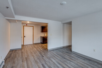 Oak Meadow Senior Apartments in De Pere, WI - Building Photo - Interior Photo