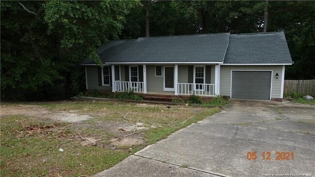 6930 Melbourne Dr in Fayetteville, NC - Building Photo - Building Photo