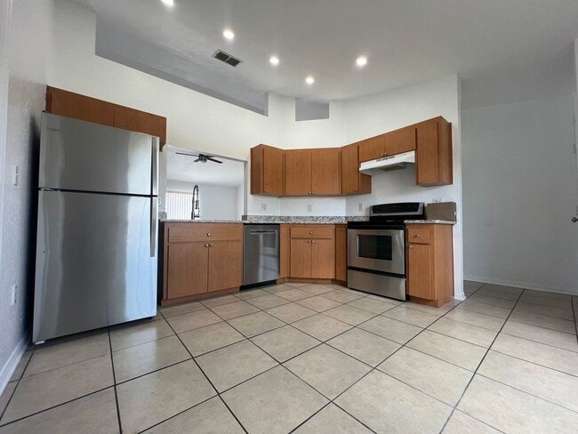 150 Cloverdale Rd in Winter Haven, FL - Building Photo - Building Photo