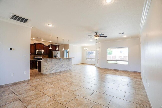 568 San Simon Dr in Alamogordo, NM - Building Photo - Building Photo