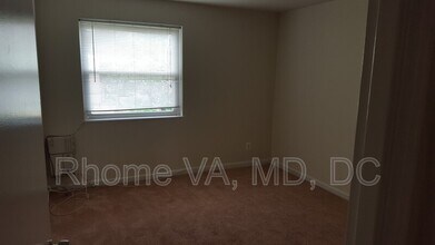 6192 Greenwood Dr in Falls Church, VA - Building Photo - Building Photo