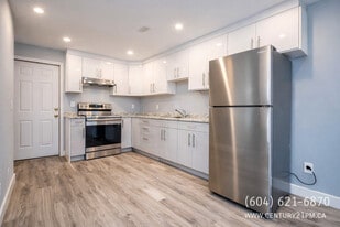 33270 Shelley Ave in Abbotsford, BC - Building Photo