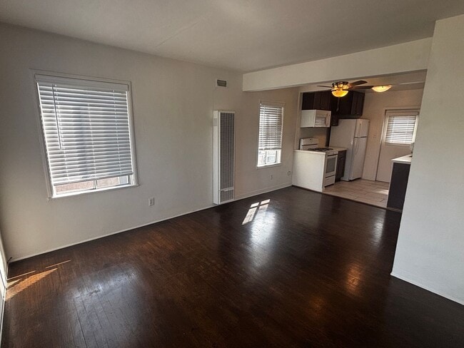 1717 Evergreen St in San Diego, CA - Building Photo - Building Photo