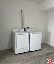 212 E 29th St in Los Angeles, CA - Building Photo - Building Photo