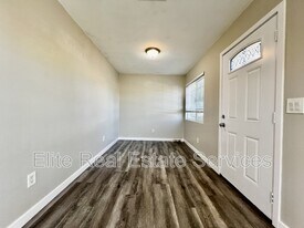 118 Cedar Ave in Chula Vista, CA - Building Photo