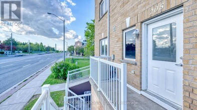 1795-1795 Markham Rd in Toronto, ON - Building Photo - Building Photo