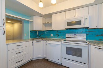 5576 W Rochelle Ave. in Las Vegas, NV - Building Photo - Building Photo