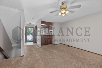 2405 S Capri St in Wichita, KS - Building Photo - Building Photo