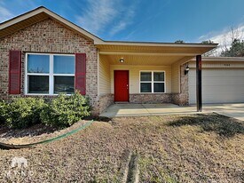 9208 Pleasant Valley Dr in Alexander, AR - Building Photo