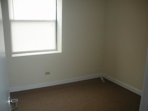 4752 S Wabash Ave-Unit -307 in Chicago, IL - Foto de edificio - Building Photo