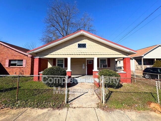 1402 Avenue E in Birmingham, AL - Building Photo - Building Photo