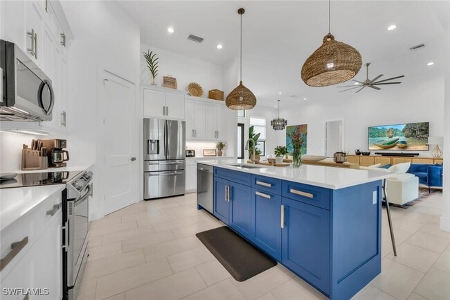 1432 Collingswood Ave in Marco Island, FL - Building Photo - Building Photo