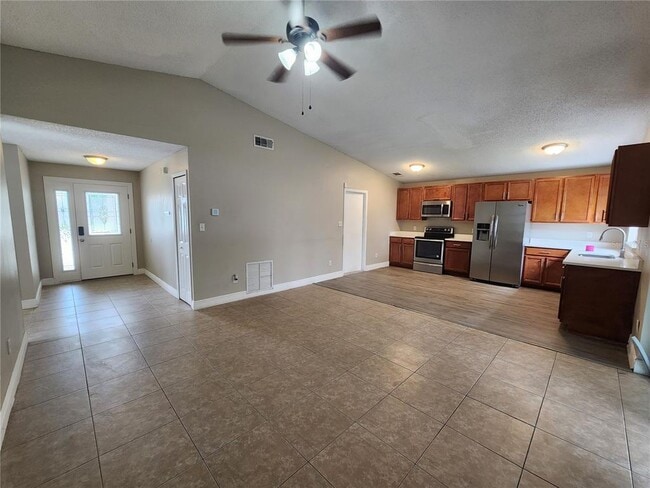 11500 Benbow Ct in Orlando, FL - Building Photo - Building Photo