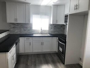 630 Nebraska Ave in Long Beach, CA - Building Photo - Building Photo