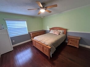 14850 SW 156th St in Miami, FL - Foto de edificio - Building Photo