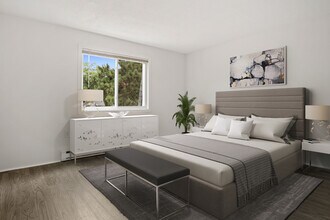 10 Hazelwood Ave, Unit Unit #14 in Dracut, MA - Building Photo - Building Photo