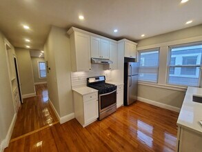3961 Washington St in Boston, MA - Building Photo - Building Photo