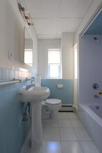 53 Hinckley St, Unit 3 in Somerville, MA - Foto de edificio - Building Photo