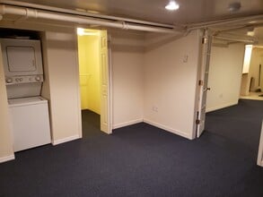 81 Christopher St in Montclair, NJ - Building Photo - Building Photo