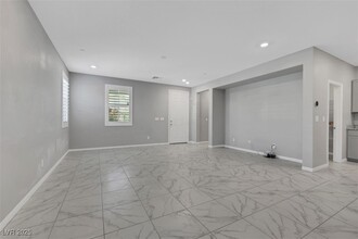 3532 Siderno Ln in Henderson, NV - Building Photo - Building Photo