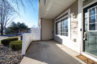 19613 Escalade Way in Farmington, MN - Building Photo - Building Photo