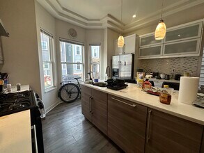 24 Washburn St, Unit 1-CP in Boston, MA - Building Photo - Building Photo