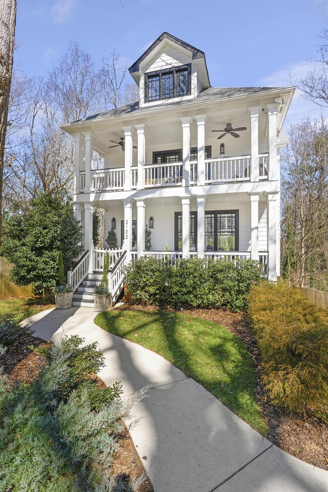 3102 Alston Dr in Decatur, GA - Building Photo - Building Photo