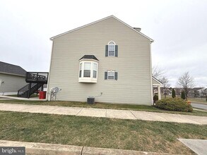 60 Deerbrook Dr in Charles Town, WV - Building Photo - Building Photo