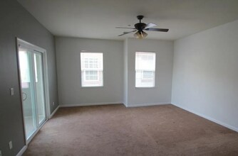 88 W Sergio Way in Mountain House, CA - Foto de edificio - Building Photo