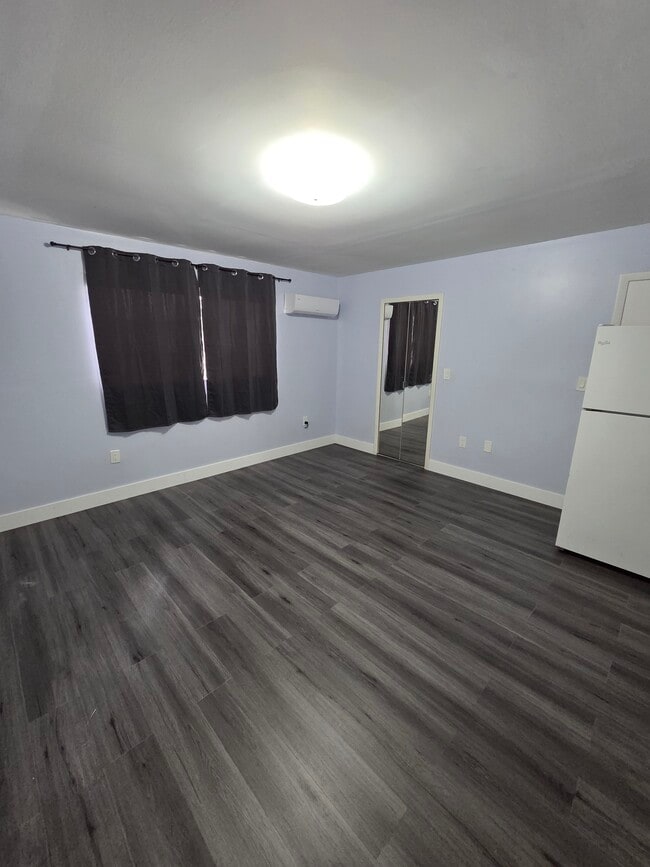 12512 SW 26th St in Miami, FL - Building Photo - Building Photo