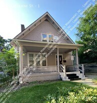 916 Catherine St in Ann Arbor, MI - Building Photo