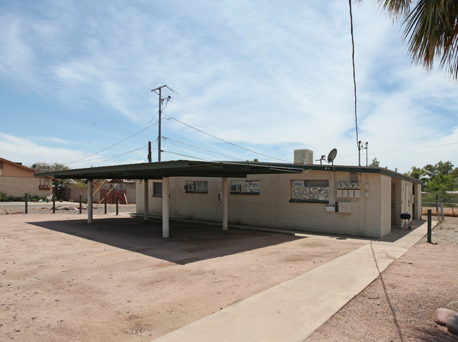 508 S Farmer Ave in Tempe, AZ - Foto de edificio - Building Photo