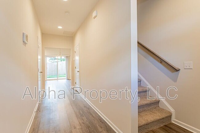 103 Sweet Almond Ct in Greer, SC - Building Photo - Building Photo